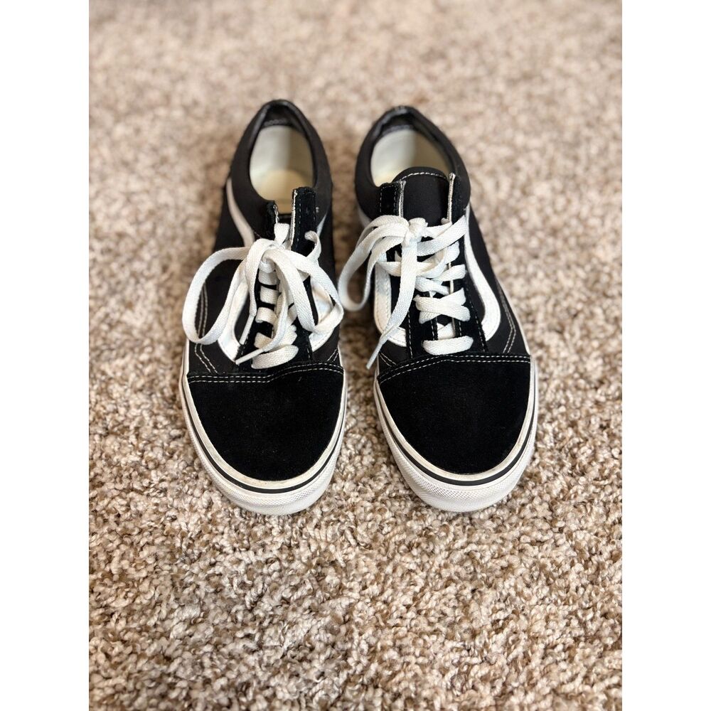 Vans Old Skool Black & White Sneakers